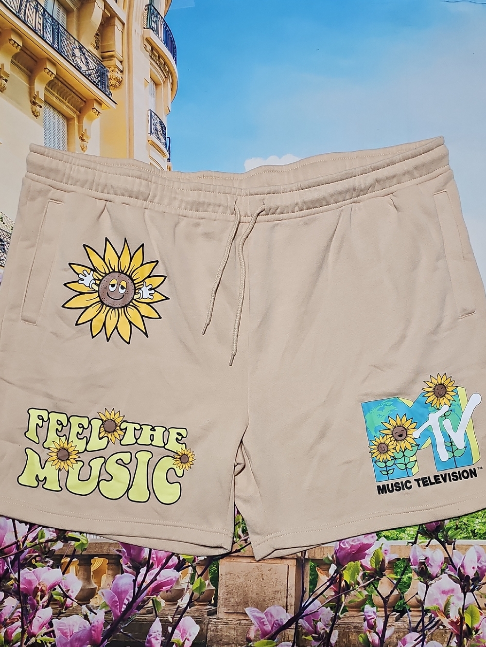 MTV Feel The Music Sunflower Beige Sweat‎ Shorts Size 4X New